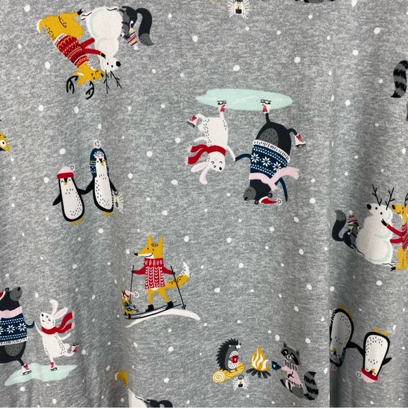 Secret Treasures holiday pattern nightgown - Picture 2 of 4